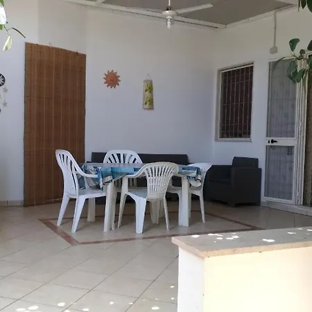 Trilocale Lido Sabbioso Ferienhaus